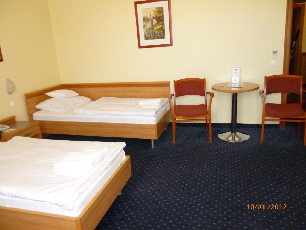 Hotel Paprika Hegyeshalom Room photo